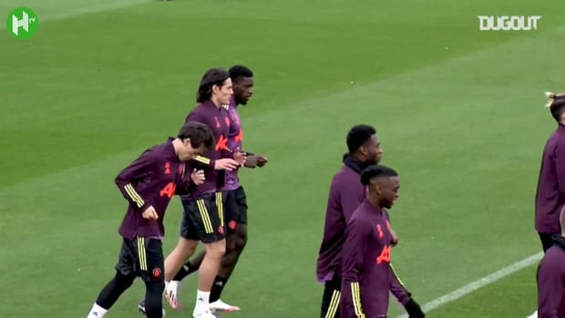 Cavani in Manchester United training ahead of PSG clash